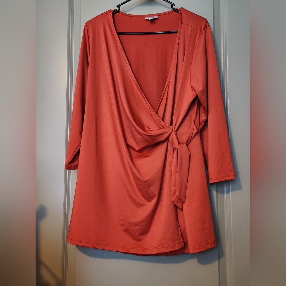 Avenue Wrap Tie top